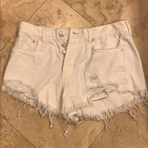 REDUCED - SELL BY 6/17 White shorts cut off